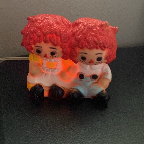 Vintage 1969 Raggedy Ann & Andy, Table Top Night Light, in Working Condition - Picture 8 of 10